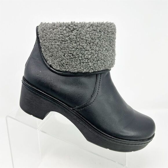 Clarks Women's Preslet Pierce Black Fur Clog Style Bootie Size 8 Casual Winter - Picture 1 of 12